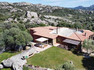 villa in vendita a Arzachena