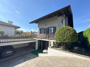 villa in vendita a Borgo Ticino