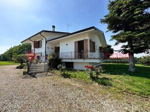 Villa in vendita a Bovolone