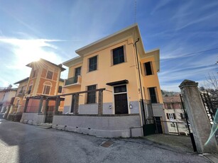 Villa in Via Frugone 7 a Busalla