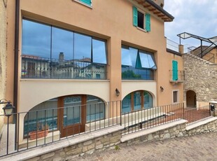 villa indipendente in vendita a Tignale