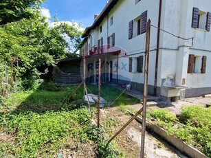 Villetta a schiera in Vendita a Belluno, zona Centro, 210'000€, 222 m²