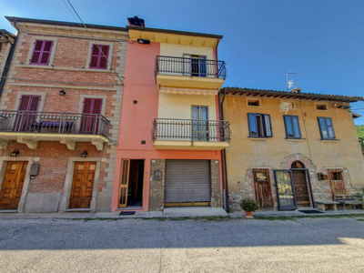 appartamento in vendita a Borgo Pace