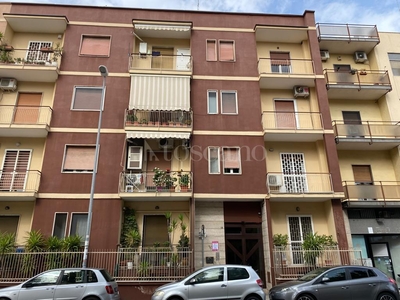 Casa a Bari in Via N. De Gemmis, Policlinico