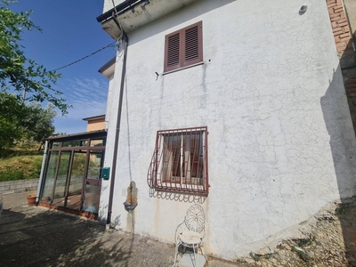Casa semi indipendente in vendita a Marano Principato Cosenza