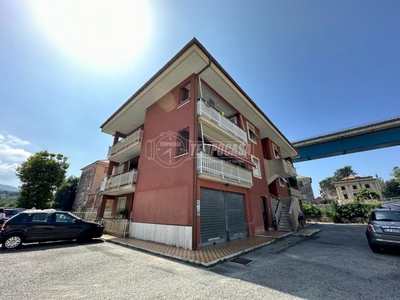 Vendita Appartamento Via Piacenza, Chiavari