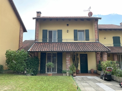 Villa in vendita a Casale Monferrato Alessandria