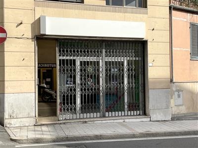 Locale commerciale - Oltre 3 vetrine a Sanremo