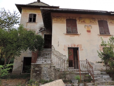 villa indipendente in vendita a Rapallo