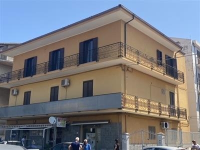 Appartamento - Quadrilocale a Cirò Marina