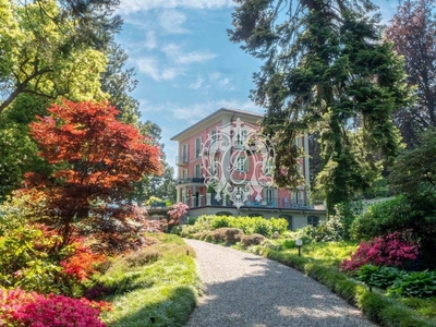 Prestigiosa villa di 1000 mq in vendita Tremezzina, Lombardia