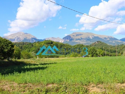 terreno agricolo in vendita a Amandola