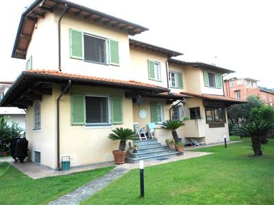 Villa in buono stato di 165 mq. a Pozzi