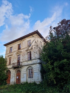 villa indipendente in vendita a Montuolo