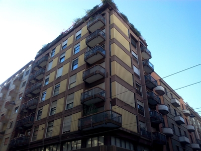 Appartamento di 4 vani /130 mq a Bari - Murat (zona CENTRO)