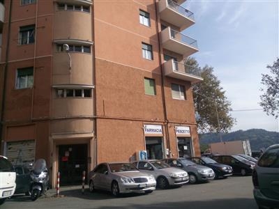 Appartamento - Trilocale a Cornigliano, Genova