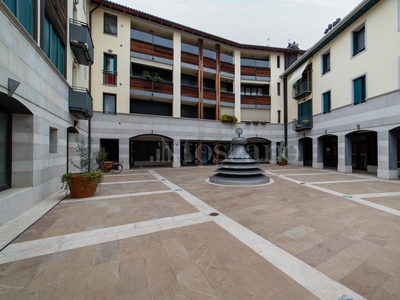 Casa a Pordenone in vicolo lavatoio, Centro storico (interno ring)