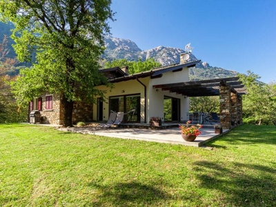 Casa con terrazza, giardino e barbecue + vista panoramica