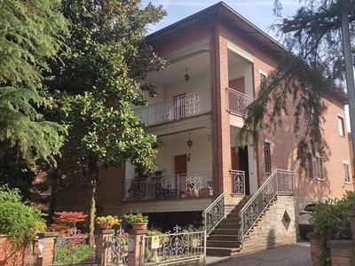 PORZIONE DI CASA - CASTELNUOVO RANGONE (MO)