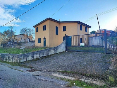 Appartamento in vendita a Potenza Zona Rurale