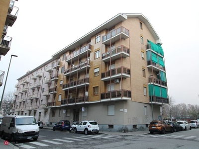 Appartamento in Vendita in Via Alfredo Casella 62 a Torino