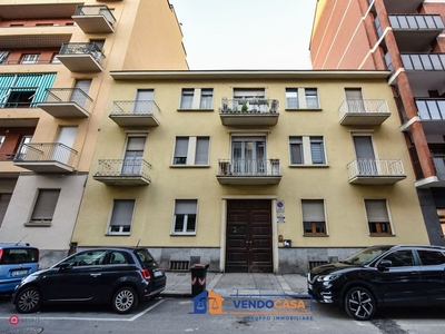 Appartamento in Vendita in Via Buenos Aires 58 a Torino