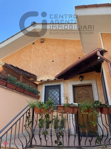 Casa Bi/Trifamiliare in Vendita in Viale di Castel Porziano a Roma