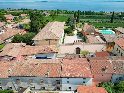 Casa indipendente vista lago a Moniga del Garda