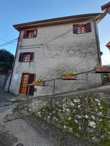 Casa singola in vendita a Fosdinovo Massa Carrara Ponzanello