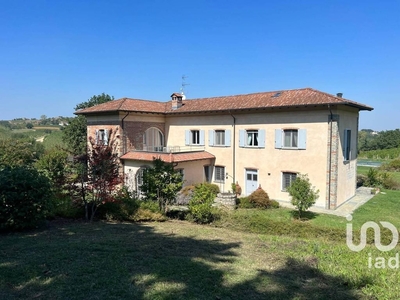 Prestigiosa villa di 460 mq in vendita strada statale 190, Alessandria, Piemonte