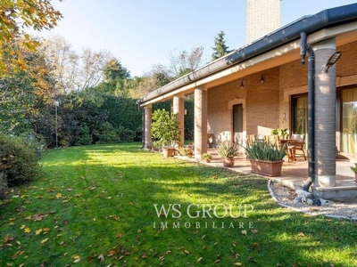 Prestigiosa villa di 350 mq in vendita, Via Pontida, 6, Lesmo, Monza e Brianza, Lombardia
