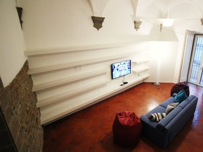 Unico appartamento con 2 camere da letto in affitto a Santa Croce, Firenze