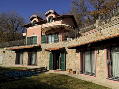 Vendita Villa Unifamiliare Alla Palazzina, Alassio