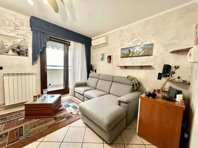 Appartamento di 79 mq in vendita - Torino