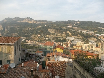 Appartamento in Via Garibaldi - Centro Storico, Ventimiglia