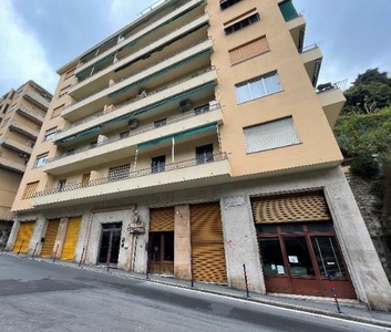 Appartamento in Via Paleocapa - Genova