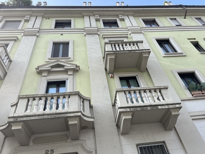 Appartamento in Via Paolo Bassi - Milano