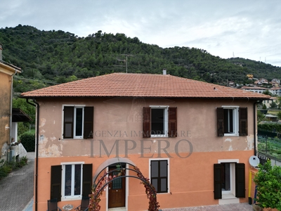 Appartamento in Via Sant'Anna - Camporosso