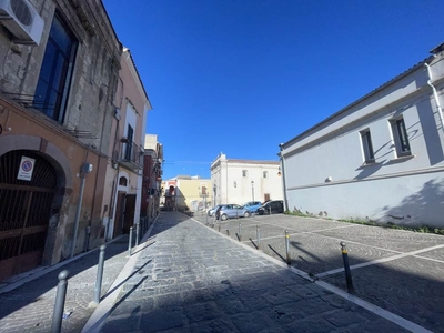 Bilocale in Via San Domenico 43 in zona Centro Storico a Foggia