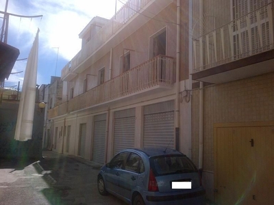 Casa indipendente di 175 mq in vendita - Canosa di Puglia