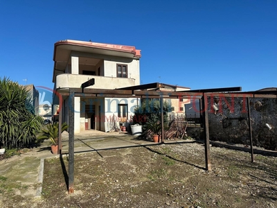 Casa indipendente in vendita a San Felice A Cancello