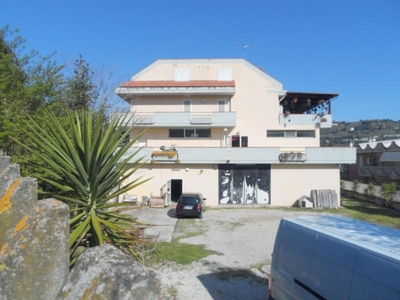 Casa indipendente in vendita Ascoli piceno