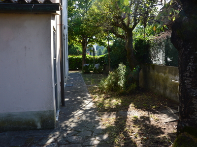 Casa indipendente in Via della Chiesa XI - Nave, Lucca