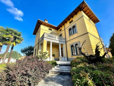 Prestigiosa villa in vendita Via Vittorio Veneto, 9, Calco, Lecco, Lombardia