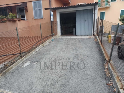 Garage in Corso Limone Piemonte - Ventimiglia