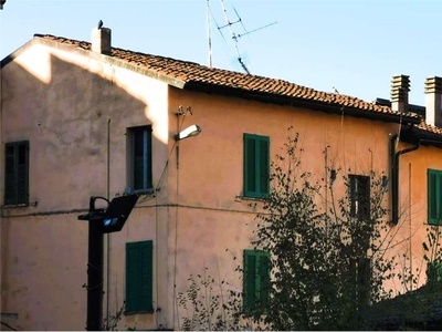 Palazzo / Stabile in vendita a Cremona - Zona: P.zza Castello