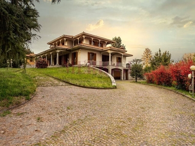 Prestigiosa villa di 830 mq in vendita Corso Giuseppe Garibaldi, 108, Seveso, Lombardia