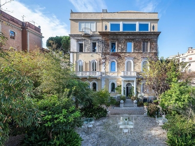 Appartamento di lusso di 235 m² in affitto Roma, Italia