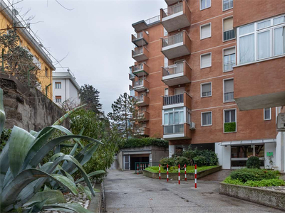 Vendita Appartamento Trieste - Periferia