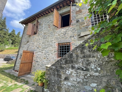 Villa a schiera in SP32 - Pescaglia